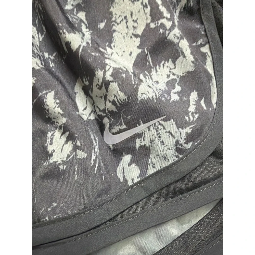 Nike Womens Dri-FIT Running Shorts Black‎ Grey Smoke Print FZ3482-010 Size S NWT